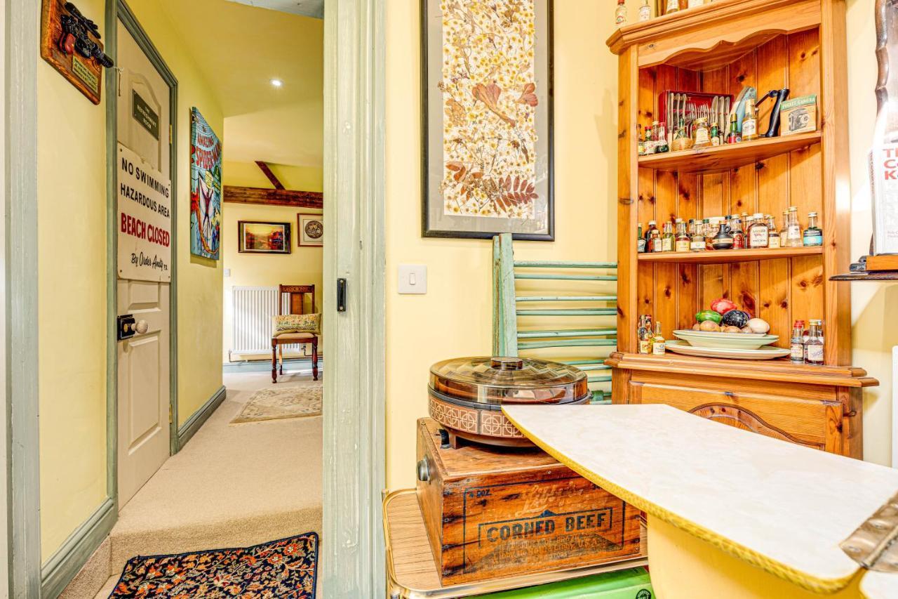 Family Country Cottage With A Private Valley View Scarborough Exterior foto